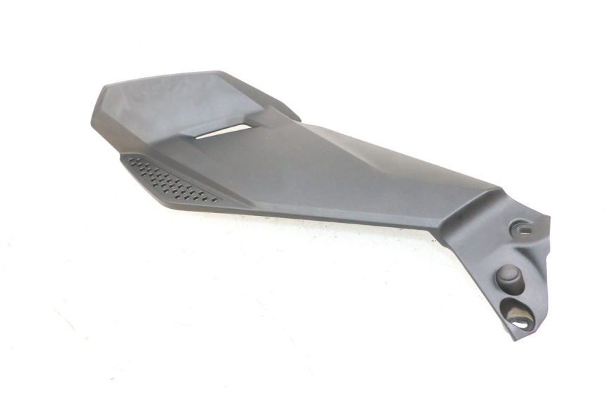 photo de RECHTER ZIJDE ONDER ZADELDOP BMW R GS 1250 (2021 - 2024) - Technische close-up