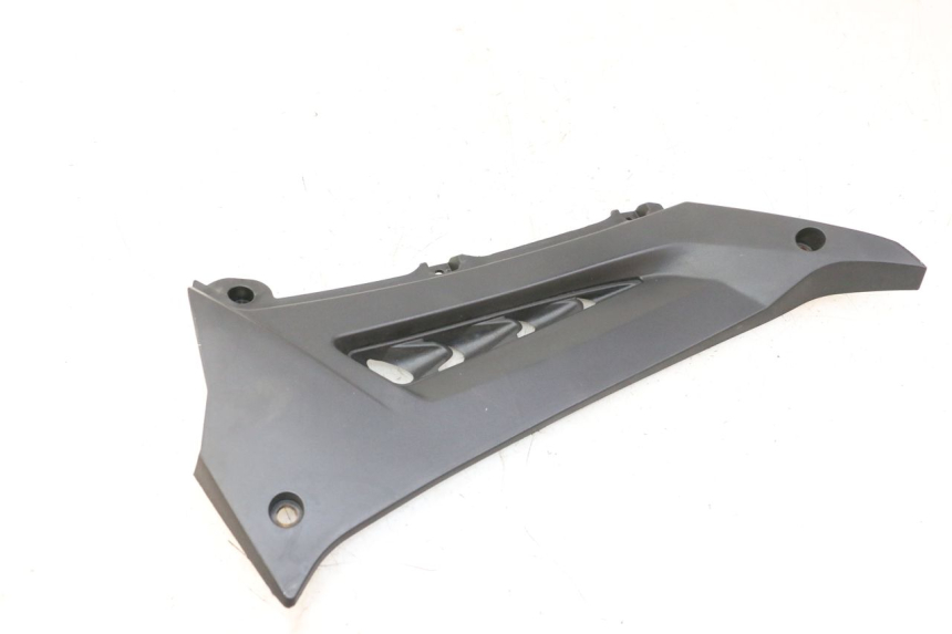 photo de RECHTER ZITPLAATDEKSEL MAG POWER R-STREET 50 (2016 - 2025) - Detail van het onderdeel