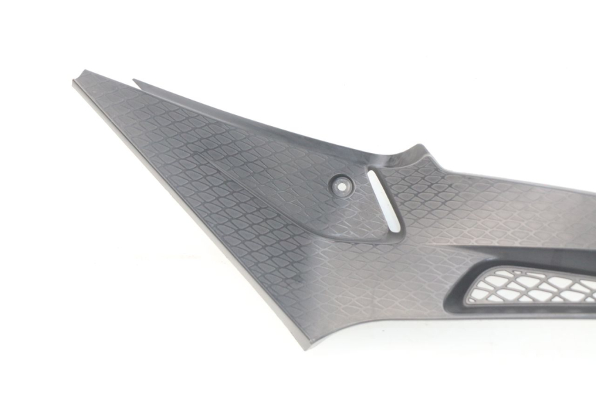 photo de RECHTER ZITBANKKAPJE BMW S RR ABS S1000RR 1000 (2009 - 2011) - Markeringen en referenties