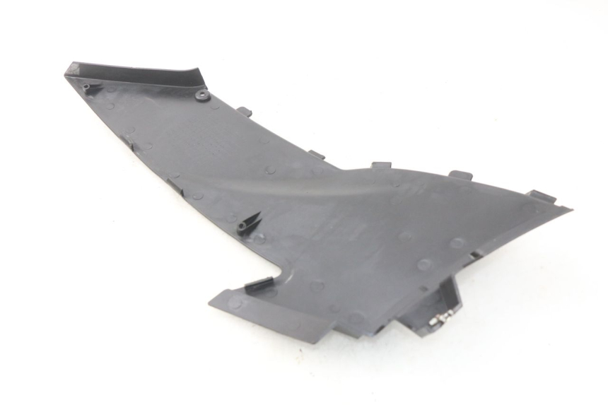 photo de RECHTER ZIJDE ONDERZITKAP DAELIM S2 FI 125 (2008 - 2017) - Detail van het onderdeel