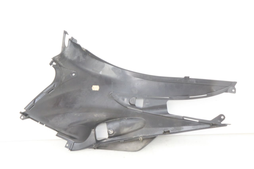 photo de RECHTER ZITBANKKAPJE SUZUKI SIXTEEN 125 (2008 - 2010) - Zoom op gebruiksstaat