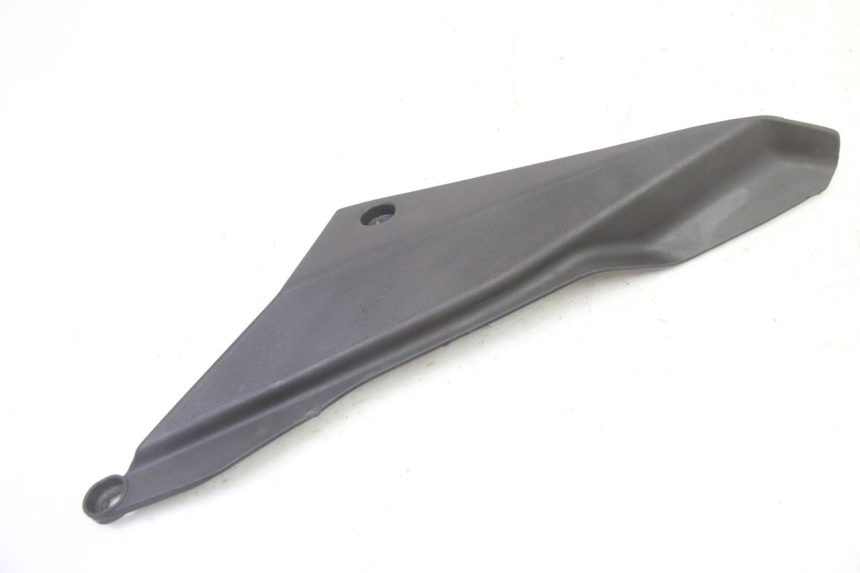 photo de RECHTER ZITPLAATDEKSEL GILERA SMT SUPERMOTARD 50 (2009 - 2017) - Andere kijkhoek