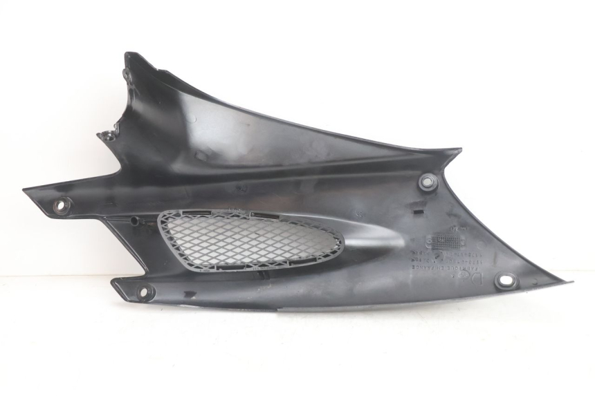 photo de RECHTER ZITPLAATDEKSEL PEUGEOT SPEEDFIGHT 2 AC 50 (2000 - 2009) - Technische close-up
