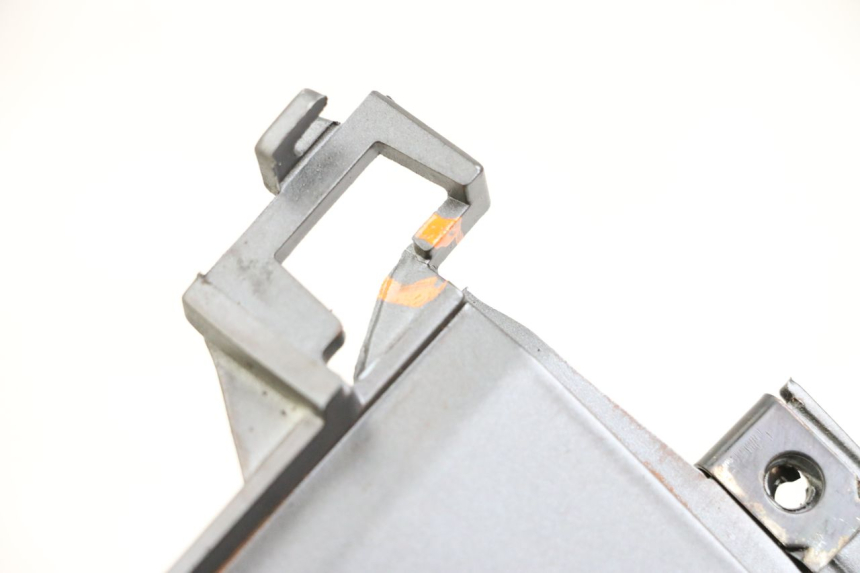 photo de RECHTER ZIJDE ONDERZITJE AFDEKKING PEUGEOT SPEEDFIGHT 4 2T 50 (2015 - 2019) - Andere kijkhoek