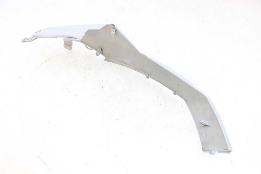 photo de RECHTER ZITPLAATDEKSEL PEUGEOT SPEEDFIGHT 4 4T EFI 50 (2021 - 2025) - Zoom op gebruiksstaat