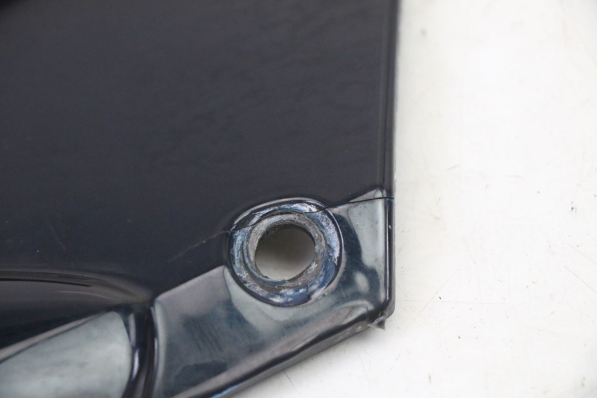 photo de RECHTER ZITPLAATDEKSEL HONDA ST PAN EUROPEAN 1300 (2002 - 2013) - Detail van het onderdeel