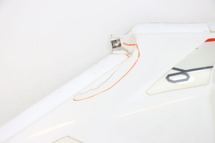 photo de RECHTER ZIJDE ONDERZITKAP HYTRACK ST 170 (2020 - 2024) - Productaanzicht