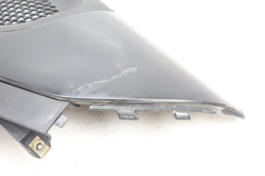 photo de RECHTE ONDERZITDEKSEL KYMCO SUPER 8 2T 50 (2007 - 2013) - Zoom op gebruiksstaat