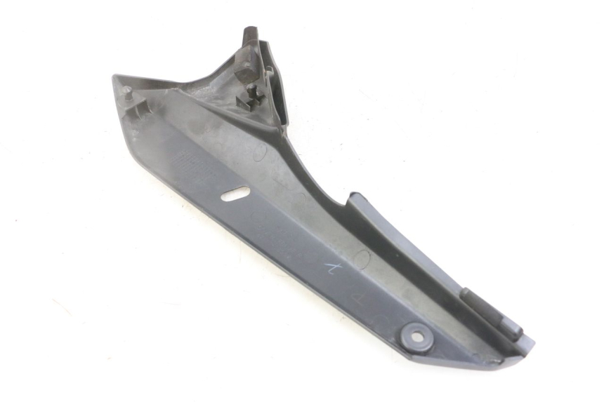 photo de RECHTER ZIJDE ONDERZITJE AFDEKKING SUZUKI GSX F GSXF 650 (2007 - 2015) - Zoom op gebruiksstaat