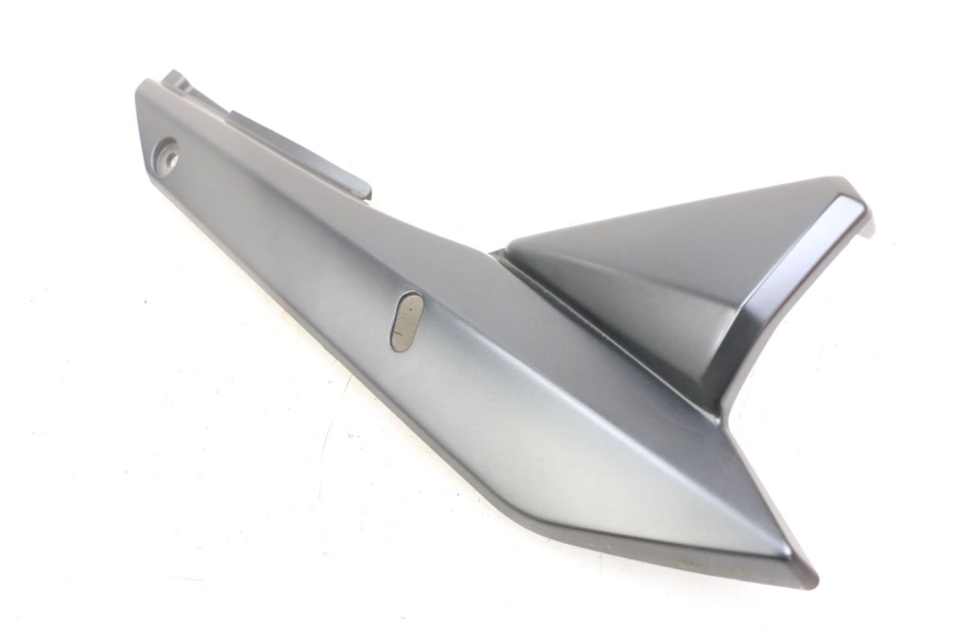 photo de RECHTER ZIJDE ONDERZITJE AFDEKKING SUZUKI GSX F GSXF 650 (2007 - 2015) - Technische close-up