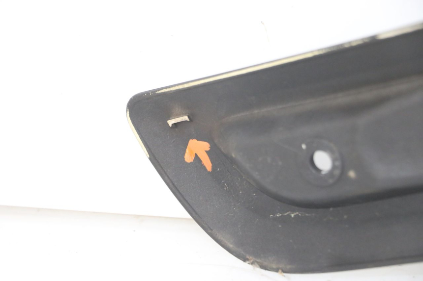 photo de RECHTER ZITBANKKAPJE YAMAHA X-MAX XMAX ABS 250 (2010 - 2012) - Technische close-up