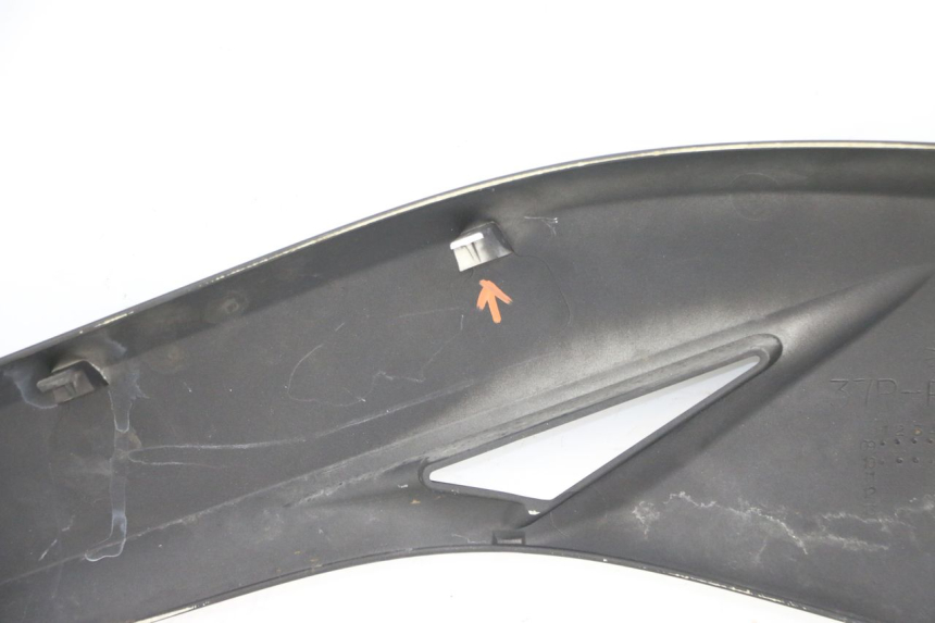 photo de RECHTER ZITBANKKAPJE YAMAHA X-MAX XMAX ABS 250 (2010 - 2012) - Bevestigingspunten