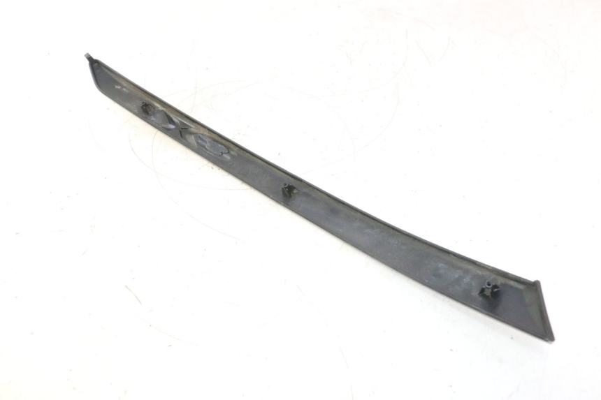 photo de RECHTE ONDERZITKAP PIAGGIO X8 STREET 125 (2006 - 2007) - Overzicht