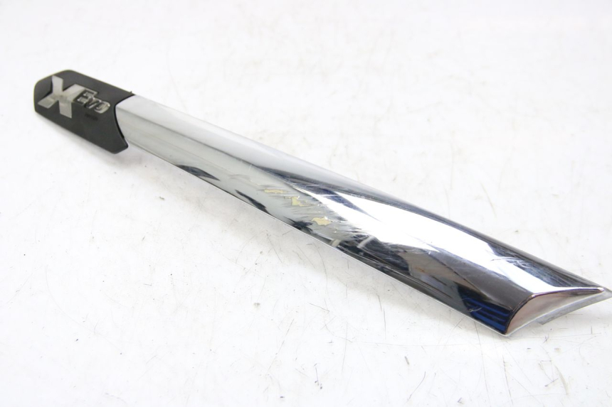 photo de RECHTER ONDERZITKAPJE PIAGGIO XEVO - X EVO 125 (2007 - 2017) - Hoofdaanzicht