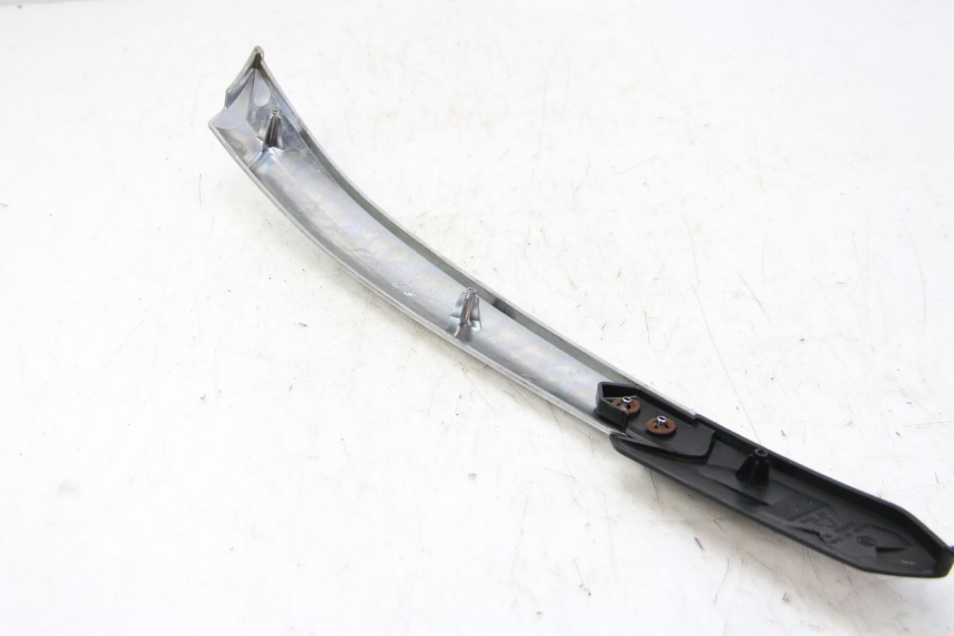 photo de RECHTER ONDERZITKAPJE PIAGGIO XEVO - X EVO 125 (2007 - 2017) - Zoom op gebruiksstaat