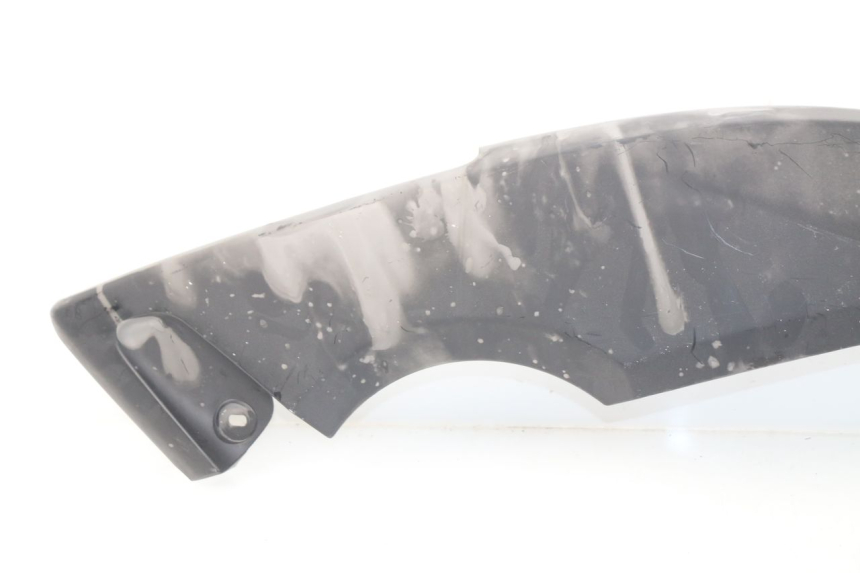 photo de RECHTER ZIJDE ONDERZITKAP YAMAHA XP T-MAX TMAX ABS 500 (2004 - 2007) - Technische close-up