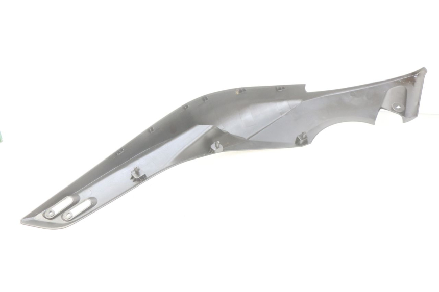 photo de RECHTER ZIJDE ONDERZITKAP YAMAHA XP T-MAX TMAX ABS 500 (2004 - 2007) - Overzicht