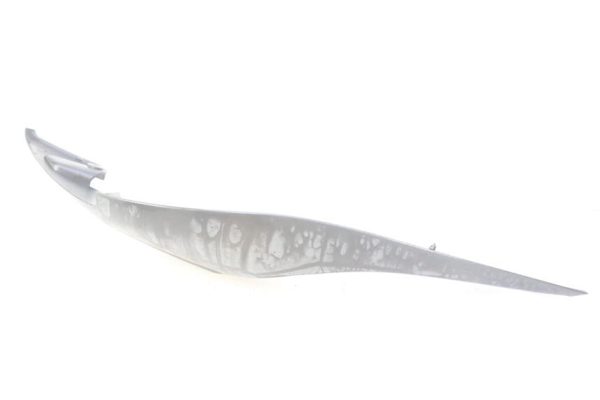 photo de RECHTER ZIJDE ONDERZITKAP YAMAHA XP T-MAX TMAX ABS 500 (2004 - 2007) - Staat van het oppervlak