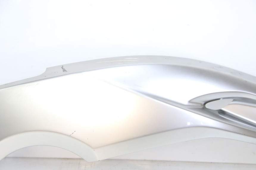 photo de RECHTER ZITPLAATDEKSEL YAMAHA XP T-MAX TMAX 500 (2004 - 2007) - Markeringen en referenties