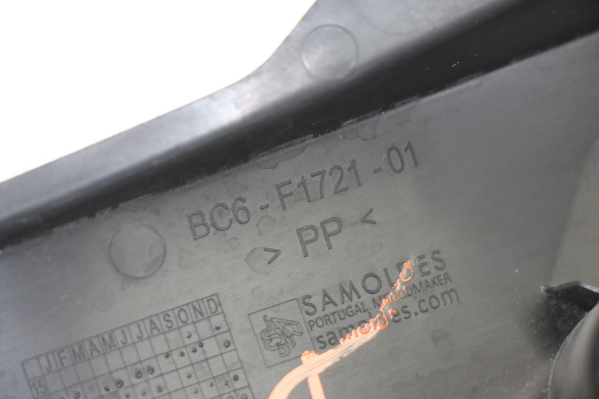 photo de RECHTER ZITPLAATDEKSEL YAMAHA TRACER 7 700 (2020 - 2024) - Technische close-up