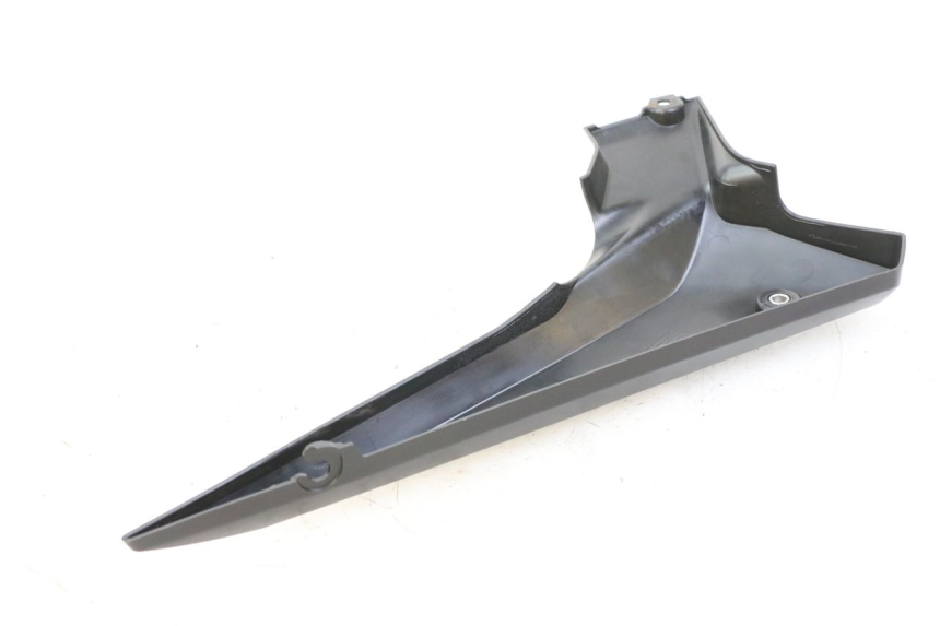 photo de RECHTER ZITPLAATDEKSEL YAMAHA XJ6 600 (2008 - 2016) - Zoom op gebruiksstaat