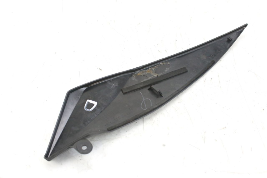 photo de RECHTER ZITBANKKAPJE YAMAHA YZF R1 1000 (2007 - 2008) - Andere kijkhoek