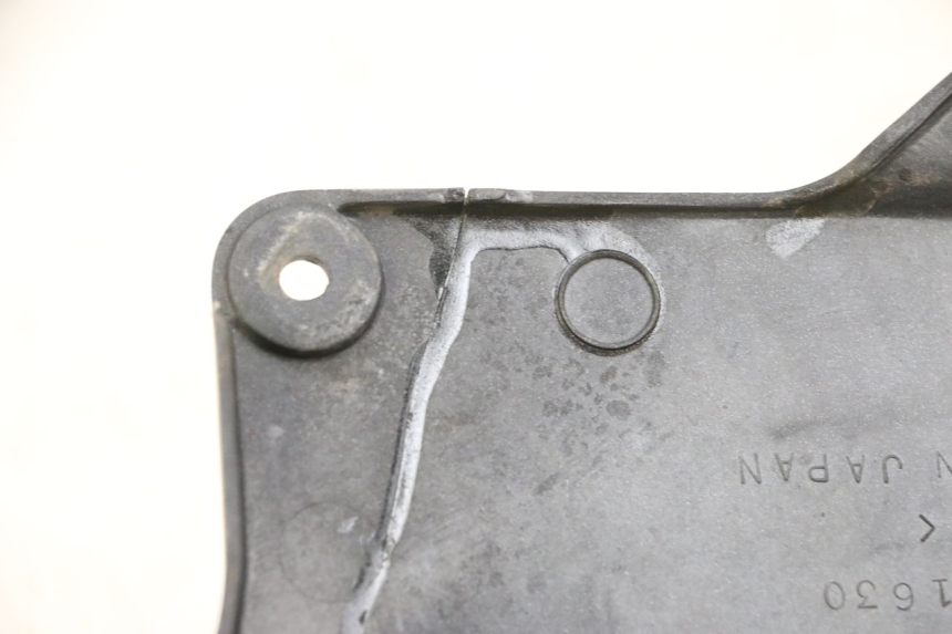 photo de RECHTER ZITBANKKAPJE KAWASAKI ZR 7 750 (1999 - 2004) - Kenmerkende details