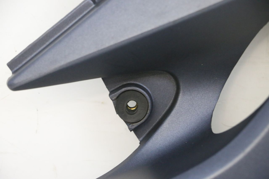 photo de RECHTER ZITBANKKAPJE KAWASAKI ZR 7 750 (1999 - 2004) - Aanvullende foto