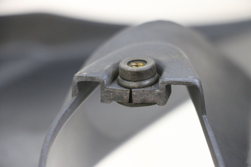 photo de RECHTER ZITBANKKAPJE KAWASAKI ZR 7 750 (1999 - 2004) - Markeringen en referenties