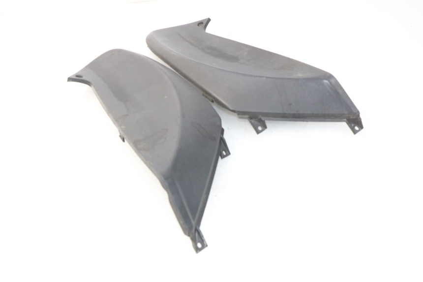 photo de ZITPLAATDEKSEL PIAGGIO FLY 2T 50 (2004 - 2017) - Zoom op gebruiksstaat