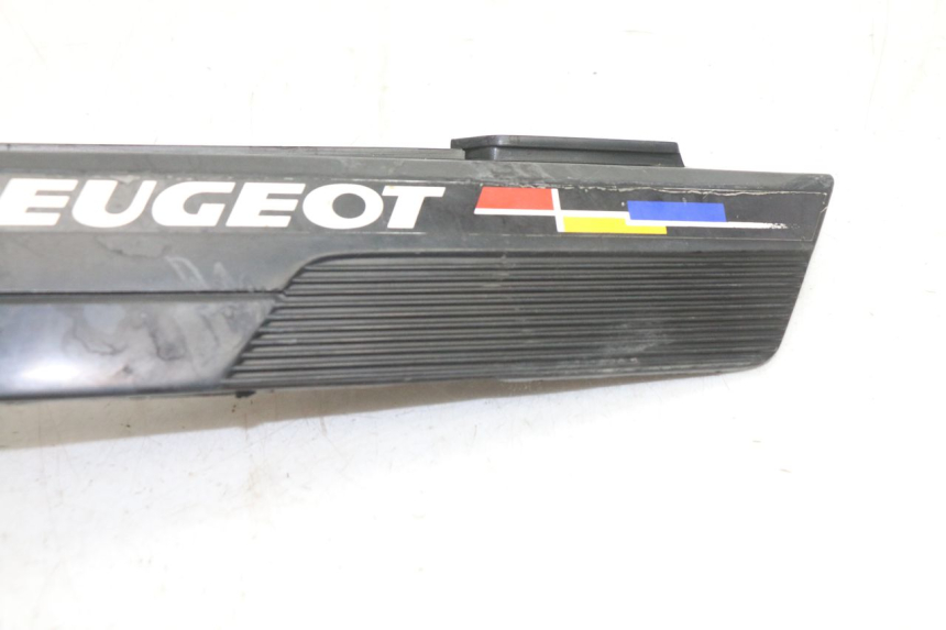 photo de LINKER ONDERZITDEKSEL PEUGEOT 103 SPX CLIP 50 (1989 - 1992) - Zoom op gebruiksstaat