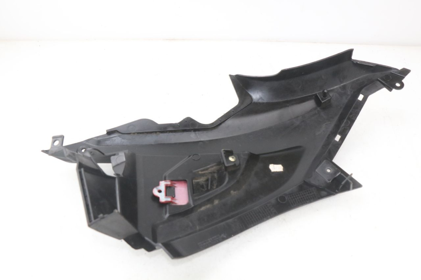 photo de KAPJE ONDER ZITPLAATS LINKS YAMAHA AEROX NAKED 2T 50 (2013 - 2017) - Technische close-up