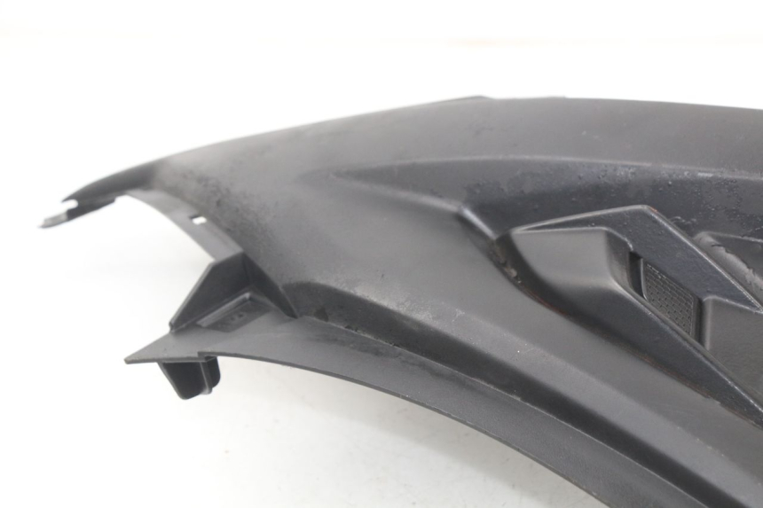 photo de KAPJE ONDER ZITPLAATS LINKS YAMAHA AEROX NAKED 2T 50 (2013 - 2017) - Bevestigingspunten