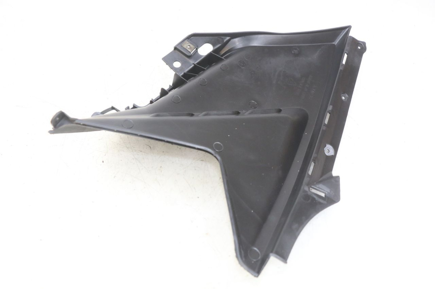 photo de KAPJE ONDER LINKERZITPLAATS KYMCO AGILITY 16+ 4T 50 (2018 - 2023) - Zoom op gebruiksstaat