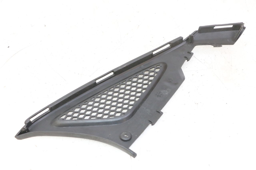 photo de LINKER ZITPLAATKAP ONDER ZITSEL KYMCO AGILITY NAKED RENOUVO 2T 50 (2011 - 2018) - Technische close-up