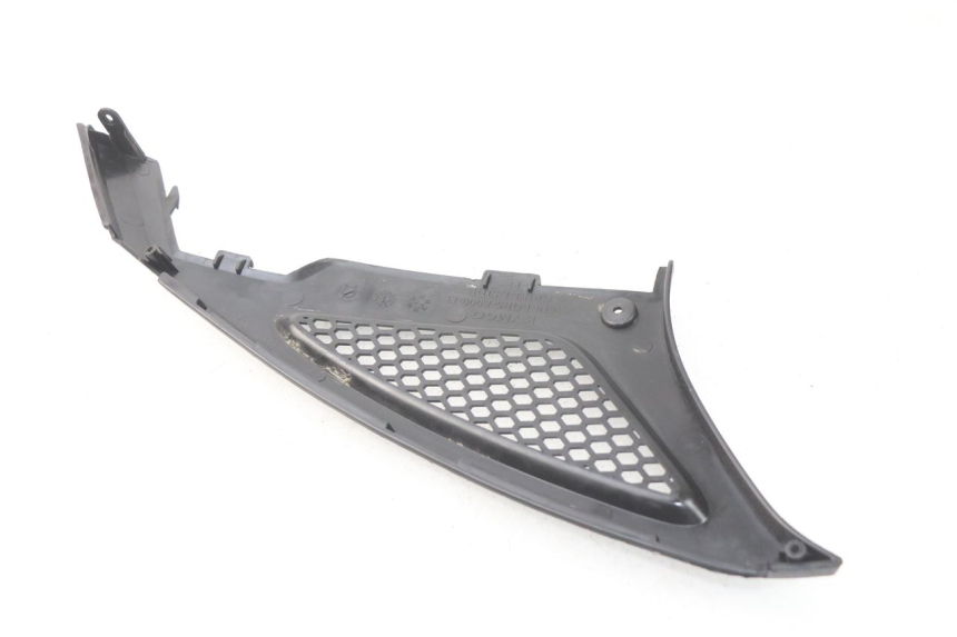 photo de KAPJE ONDER ZITPLAATS LINKS KYMCO AGILITY RS 2T 50 (2009 - 2013) - Zoom op gebruiksstaat