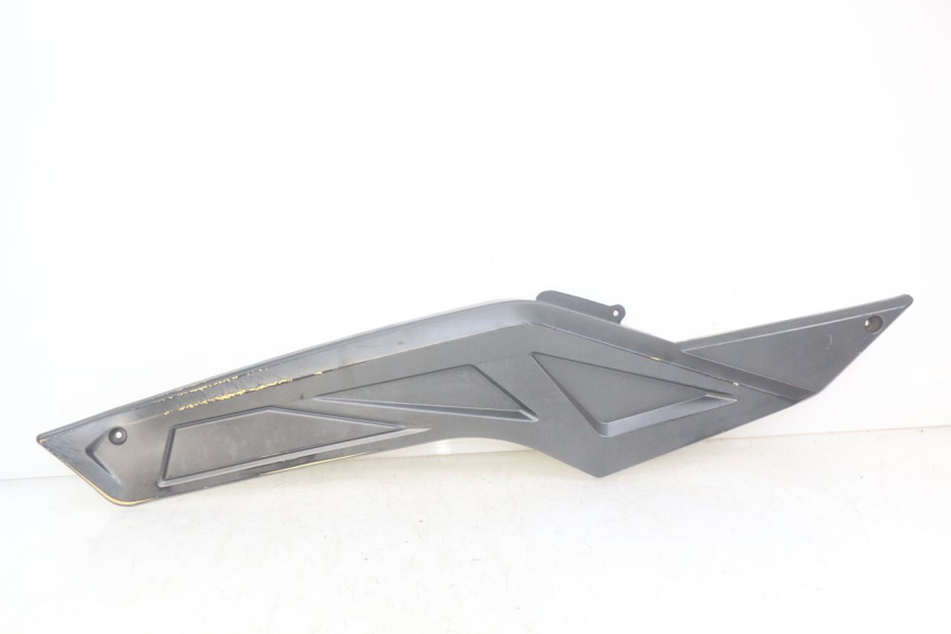 photo de KAPJE ONDER ZITPLAATS LINKS NECO ALEXONE 125 (2017 - 2024) - Hoofdaanzicht