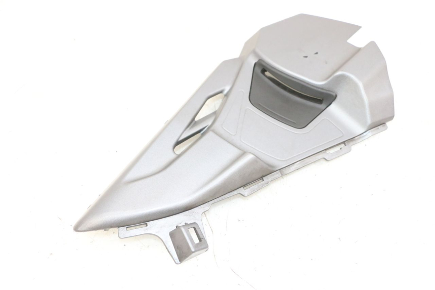 photo de KAPJE ONDER ZITPLAATS LINKS SUZUKI BURGMAN 650 (2013 - 2020) - Hoofdaanzicht