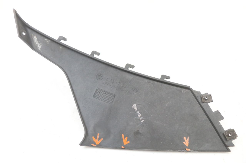 photo de KAPJE ONDER LINKERZITPLAATS BMW C1 125 (2000 - 2003) - Andere kijkhoek