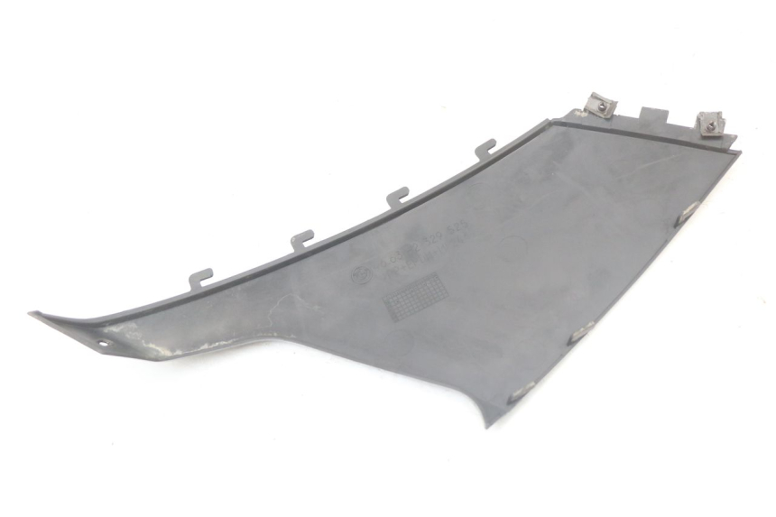 photo de KAPJE ONDER LINKERZITPLAATS BMW C1 125 (2000 - 2003) - Zoom op gebruiksstaat