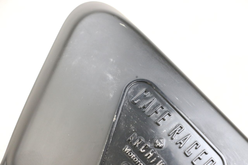 photo de KAPJE ONDER LINKERZITPLAATS ARCHIVE CAFE RACER 4T 50 (2019 - 2024) - Technische close-up