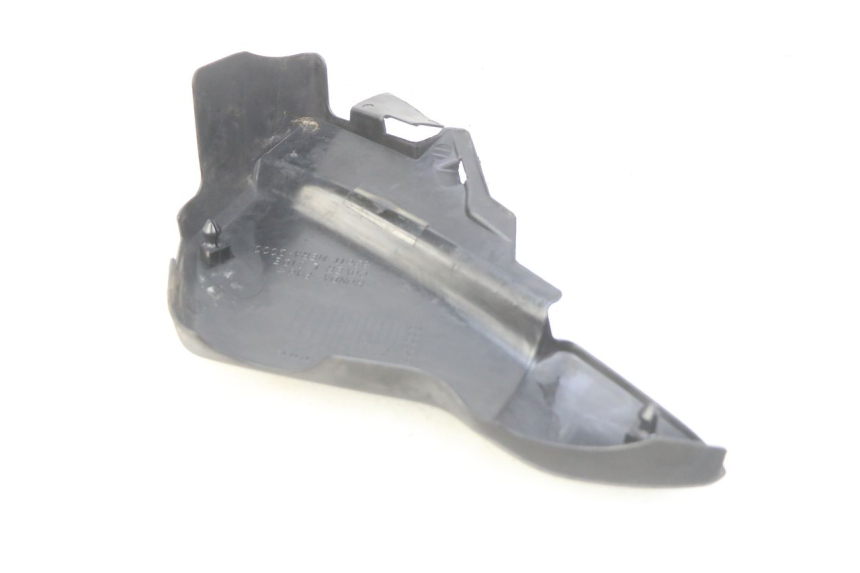 photo de KAP LINKS ONDER ZITPLAATS HONDA CBF 500 (2004 - 2007) - Zoom op gebruiksstaat