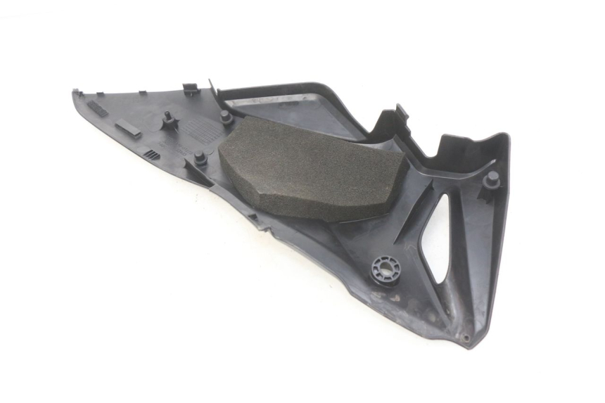 photo de KAP LINKS ONDER ZITPLAATS HONDA CBRF CBR-F PC41 600 (2011 - 2013) - Zoom op gebruiksstaat