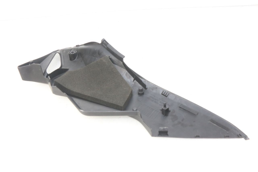photo de KAP LINKS ONDER ZITPLAATS HONDA CBRF CBR-F PC41 600 (2011 - 2013) - Technische close-up