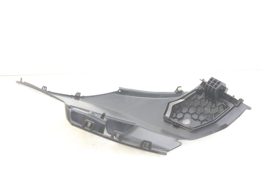 photo de LINKER ZITPLAATKAP PEUGEOT CITYSTAR AIR 125 (2014 - 2017) - Zoom op gebruiksstaat