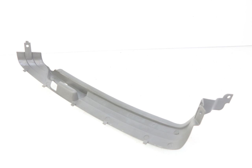 photo de KAPJE ONDER ZITPLAATS LINKS SUZUKI CP 80 (1985 - 1996) - Zoom op gebruiksstaat