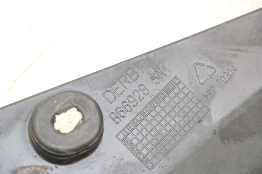 photo de LINKER ZITPLAATKAP DERBI SENDA SM DRD X-TREME 50 (2011 - 2017) - Andere kijkhoek