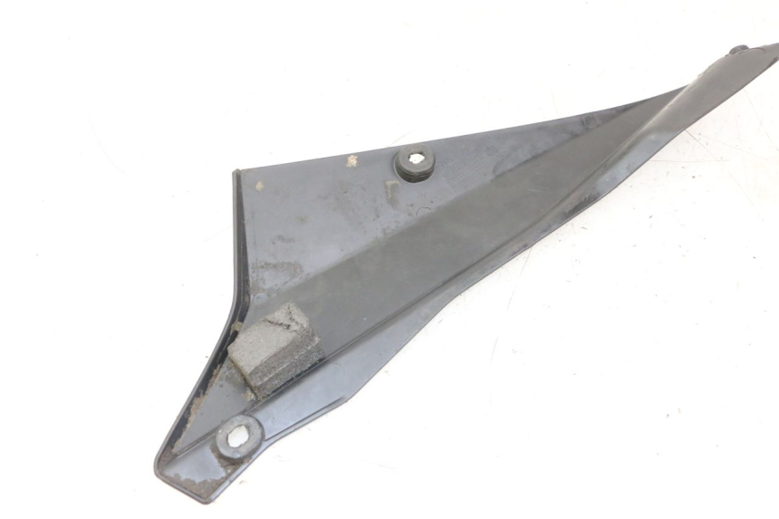 photo de LINKER ZITPLAATKAP DERBI SENDA SM DRD X-TREME 50 (2011 - 2017) - Technische close-up