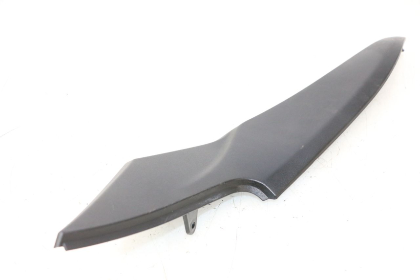 photo de LINKER ONDERZITDEKSEL KAWASAKI ER-6 ER6 N 650 (2005 - 2009) - Andere kijkhoek