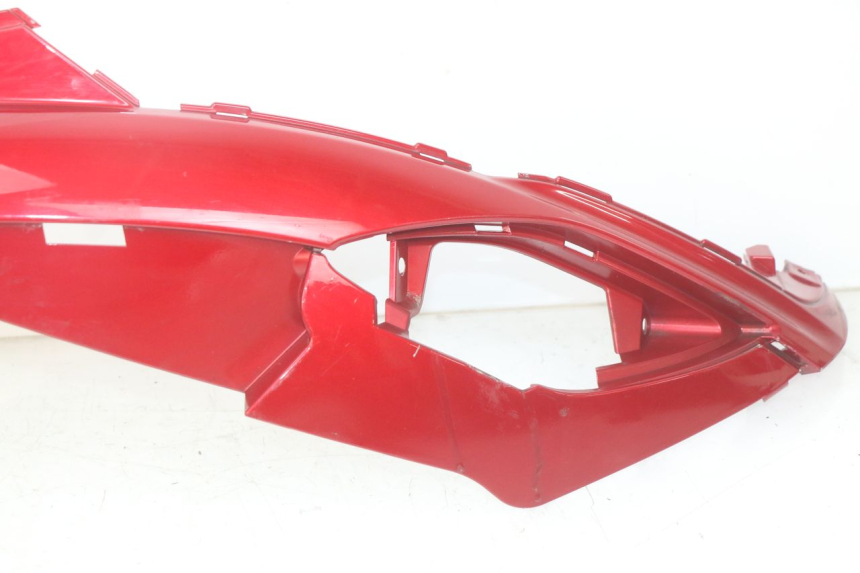 photo de KAPJE ONDER ZITPLAATS LINKS SYM FIDDLE 3 III 125 (2014 - 2020) - Kenmerkende details